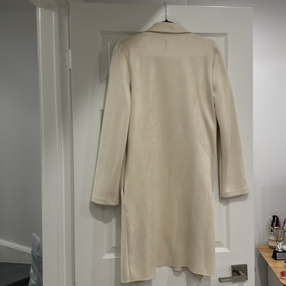 Cream Zara Overcoat - Picture 3 of 3
